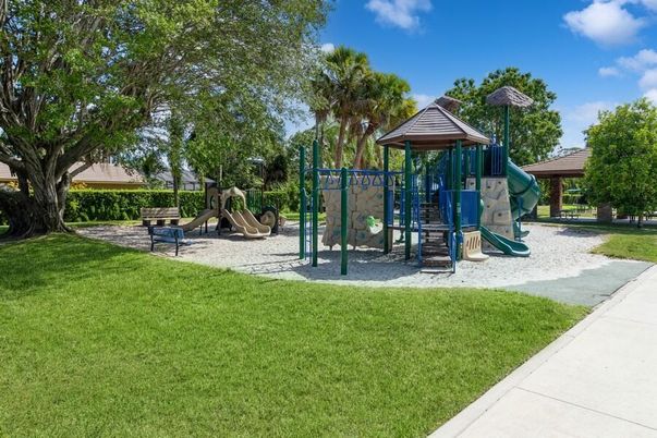 Backyard, Exterior, Playground