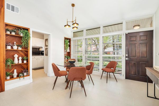 Dining room, Interior, Pendant Lights