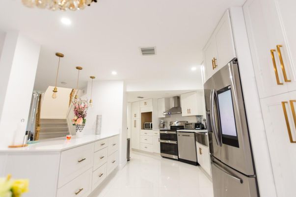Interior, Kitchen, Pendant Lights, Recessed Lighting, Stainless Steel Appliances