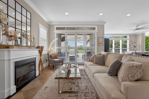 Fireplace, Interior, Living room, Recessed Lighting