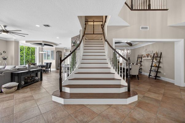 Dining room, Interior, Pendant Lights, Recessed Lighting