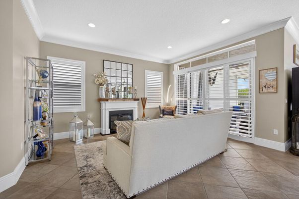 Fireplace, Interior, Living room, Recessed Lighting
