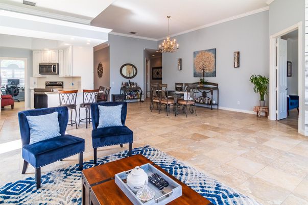 Chandelier, Dining room, Interior, Kitchen, Recessed Lighting, Stainless Steel Appliances