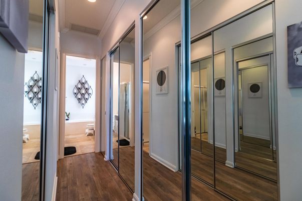 Bathroom, Interior, Recessed Lighting, Wood Texture Flooring