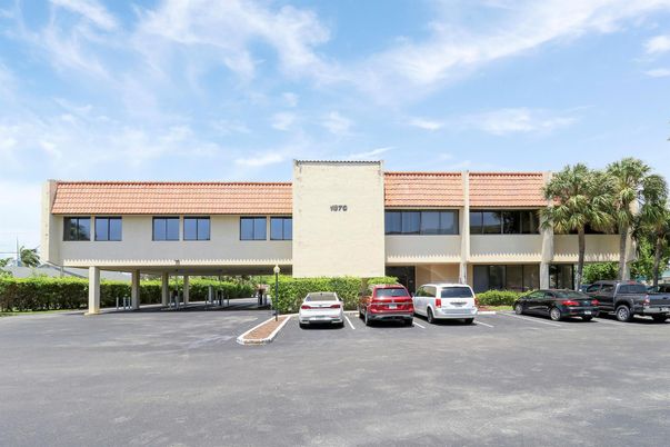 Exterior, Facade, Condo Building