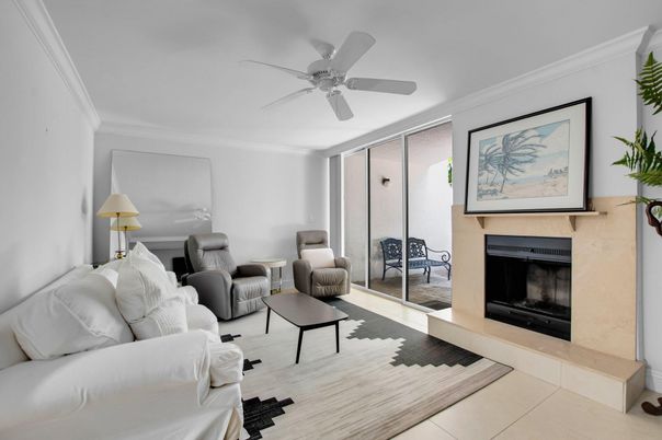 Fireplace, Interior, Living room