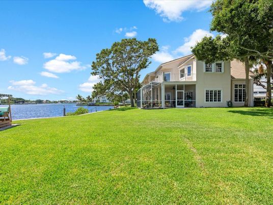 Backyard, Exterior, Water