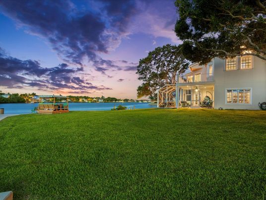 Backyard, Exterior, Pool, Water