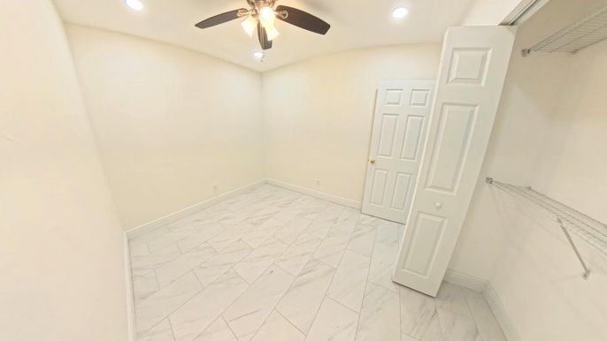 Empty room, Interior, Marble, Recessed Lighting