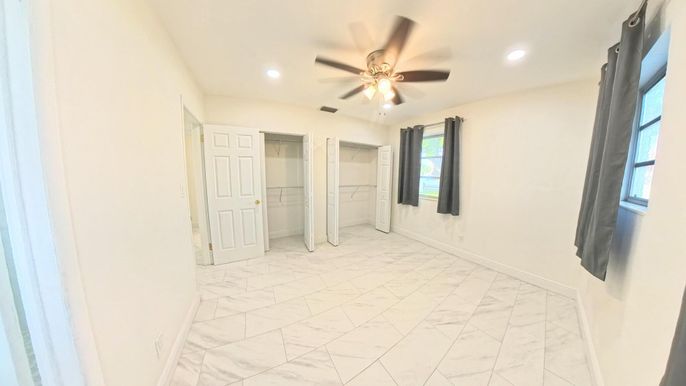 Empty room, Interior, Marble, Recessed Lighting