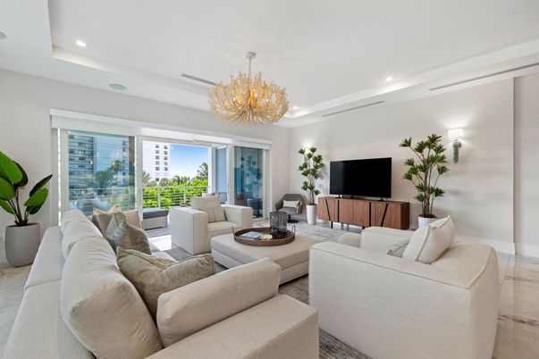 Chandelier, Interior, Living room, Recessed Lighting