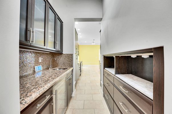 Interior, Kitchen, Recessed Lighting