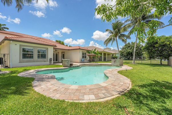 Backyard, Exterior, Pool