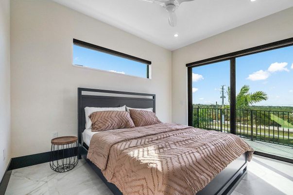 Bedroom, Interior, Marble, Recessed Lighting, Water