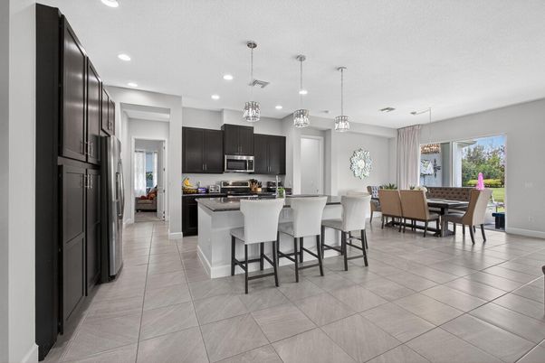 Dining room, Interior, Kitchen, Pendant Lights, Recessed Lighting, Stainless Steel Appliances