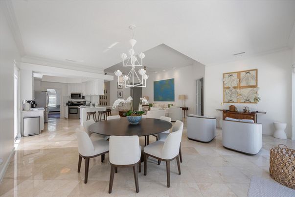 Chandelier, Dining room, Interior, Kitchen, Living room, Recessed Lighting, Stainless Steel Appliances