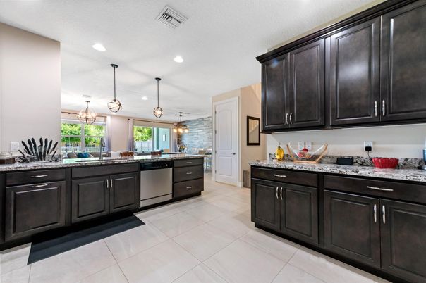 Interior, Kitchen, Pendant Lights, Recessed Lighting