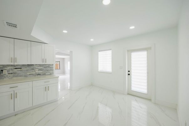 Interior, Kitchen, Marble, Recessed Lighting