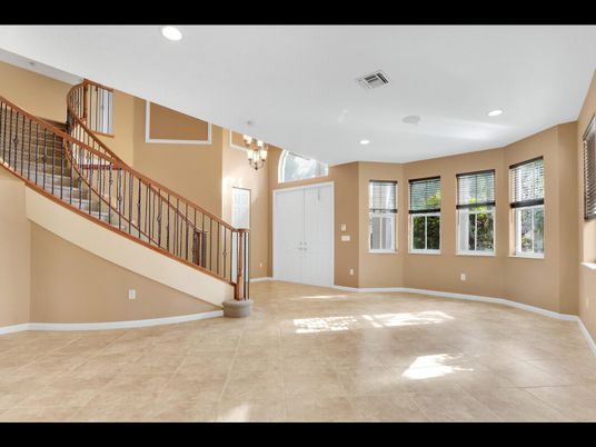 Chandelier, Interior, Recessed Lighting
