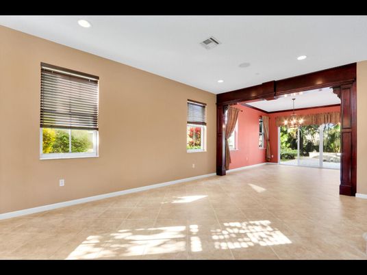 Chandelier, Empty room, Interior, Recessed Lighting