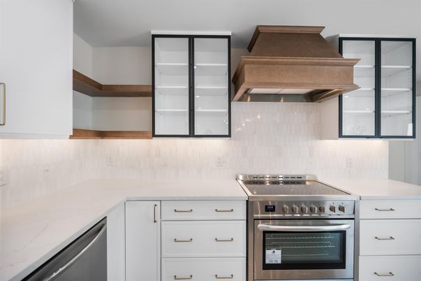Interior, Kitchen, Stainless Steel Appliances