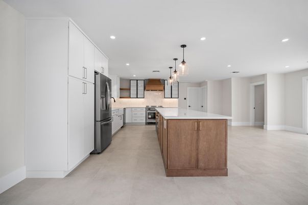 Interior, Kitchen, Pendant Lights, Recessed Lighting