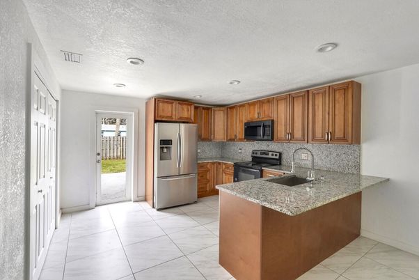 Interior, Kitchen, Recessed Lighting