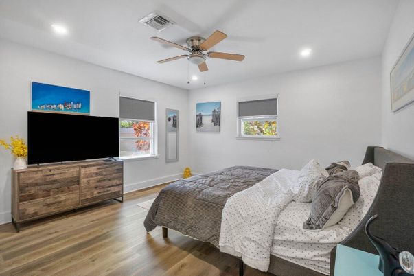 Bedroom, Interior, Recessed Lighting, Wood Texture Flooring