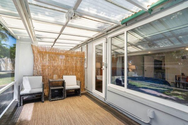 Glass Ceilings, Interior, Sun Room