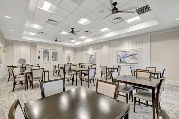 Dining room, Interior, Recessed Lighting