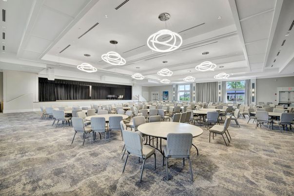 Dining room, Interior, Pendant Lights, Recessed Lighting