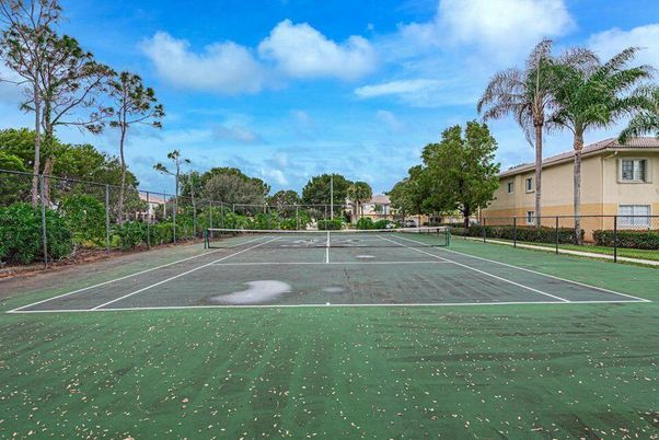Exterior, Tennis Courts