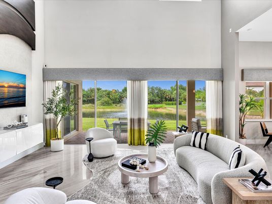 Interior, Living room, Water