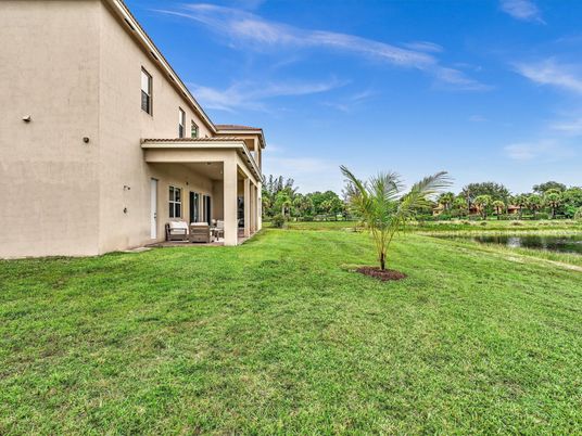 Backyard, Exterior, Water