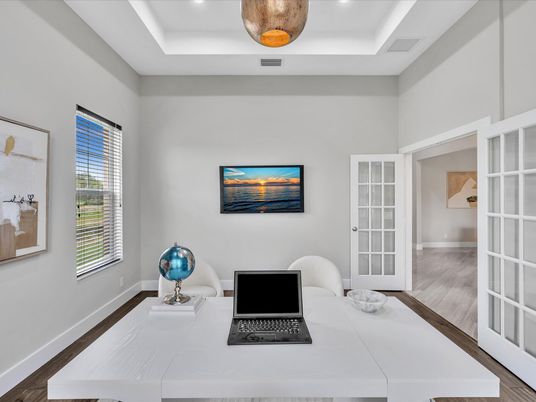 Home Office, Interior, Recessed Lighting, Wood Texture Flooring