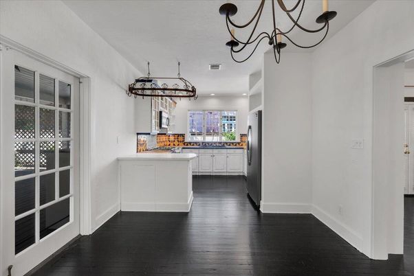 Interior, Kitchen, Pendant Lights, Recessed Lighting, Wood Texture Flooring