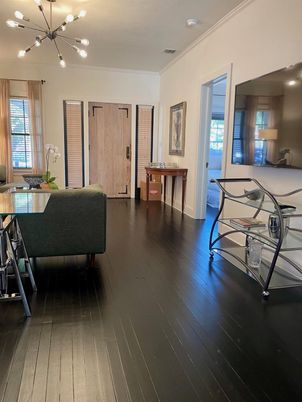 Interior, Pendant Lights, Wood Texture Flooring