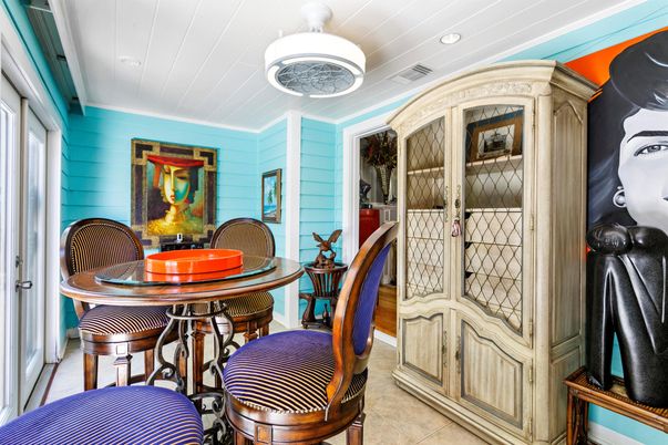 Dining room, Interior, Recessed Lighting