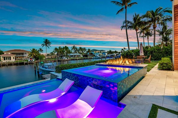 Exterior, Pool, Water