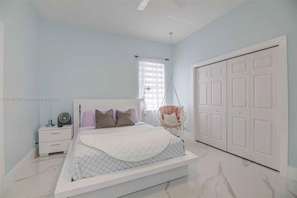Bedroom, Interior, Marble