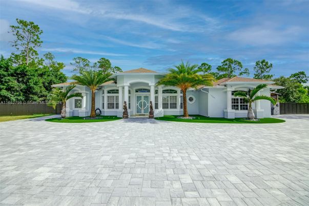 Backyard, Exterior, Facade, Mediterranean
