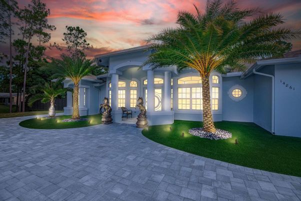 Exterior, Facade, Spanish Mediterranean
