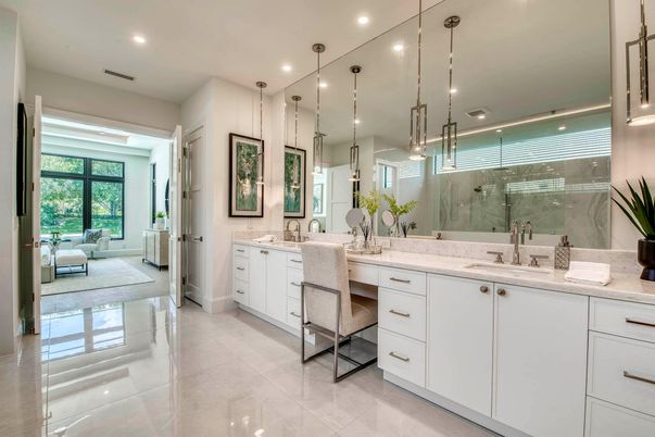 Bathroom, Dual Sink Vanities, Interior, Pendant Lights, Recessed Lighting