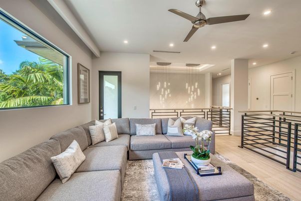 Interior, Living room, Pendant Lights, Recessed Lighting, Wood Texture Flooring