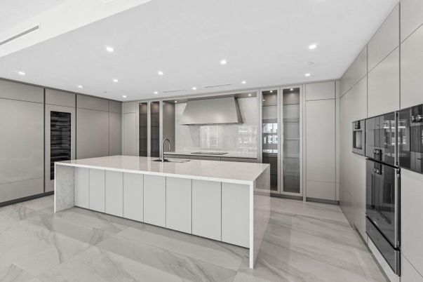 Interior, Kitchen, Marble, Recessed Lighting
