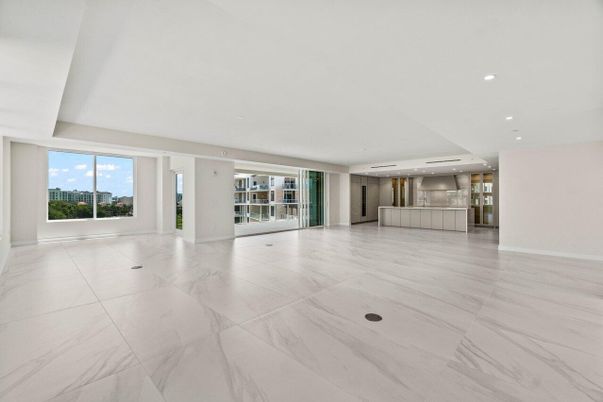 Empty room, Interior, Marble, Recessed Lighting