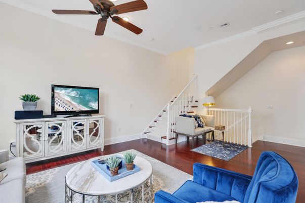 Interior, Living room, Recessed Lighting, Wood Texture Flooring