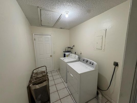 Interior, Washer