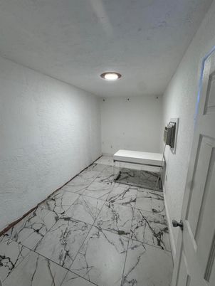 Interior, Marble, Recessed Lighting