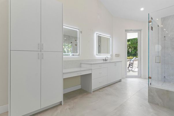 Bathroom, Dual Sink Vanities, Glass Shower, Interior, Recessed Lighting